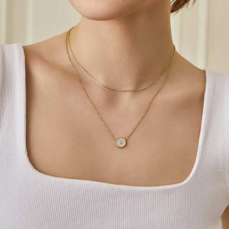 WISHING COIN COLLECTION Mother-of-Pearl 18K Gold Diamond Necklace WISHING COIN COLLECTION Mother-of-Pearl 18K Gold Diamond Necklace WISHING COIN COLLECTION