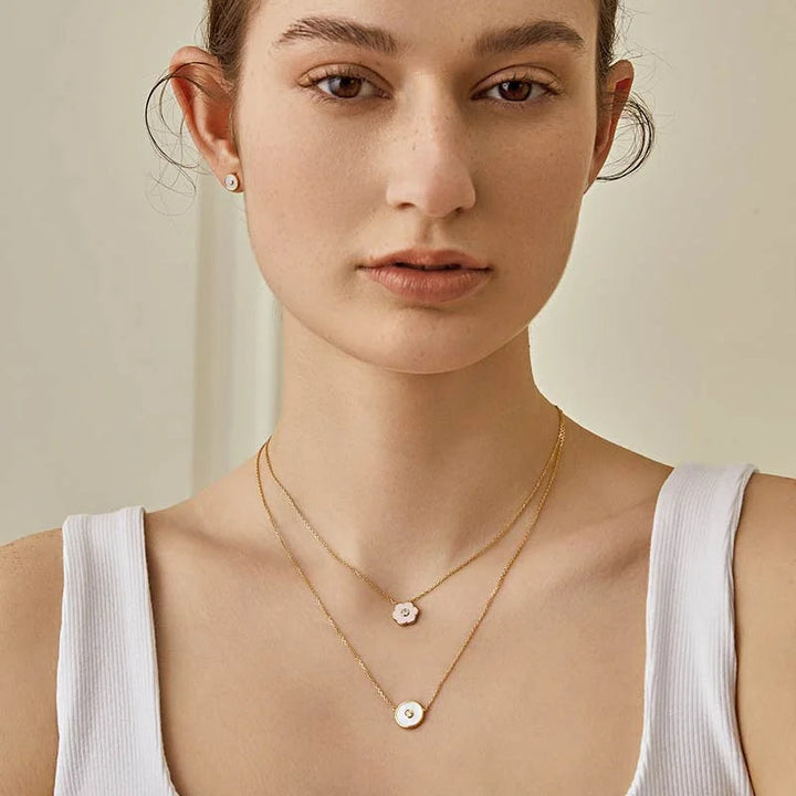 WISHING COIN COLLECTION Mother-of-Pearl 18K Gold Diamond Necklace WISHING COIN COLLECTION Mother-of-Pearl 18K Gold Diamond Necklace WISHING COIN COLLECTION