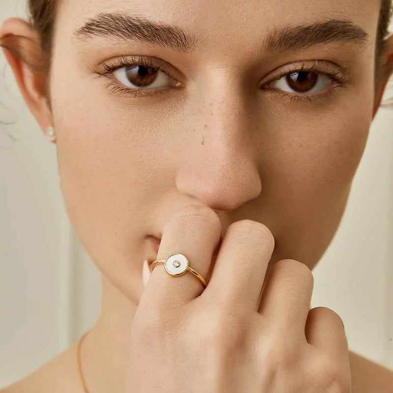 WISHING COIN COLLECTION Mother-of-Pearl 18K Gold Diamond Ring WISHING COIN COLLECTION Mother-of-Pearl 18K Gold Diamond Ring WISHING COIN COLLECTION