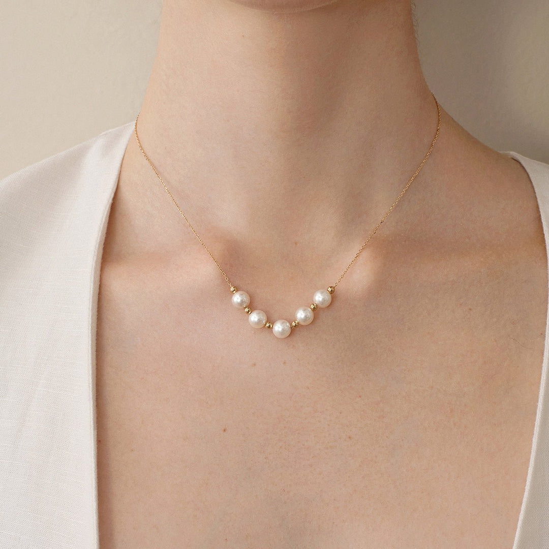 Akoya 18k Yellow Gold Baby's Breath Smile Necklace - HELAS Jewelry