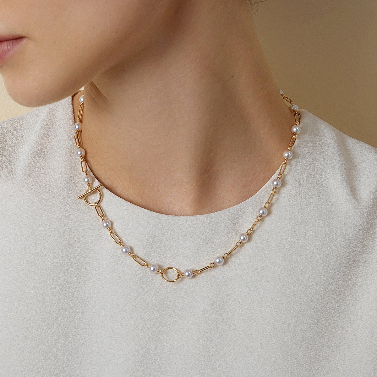 Akoya Pearl 18K Gold Diamond Harmonia Knot Chain Necklace - HELAS Jewelry