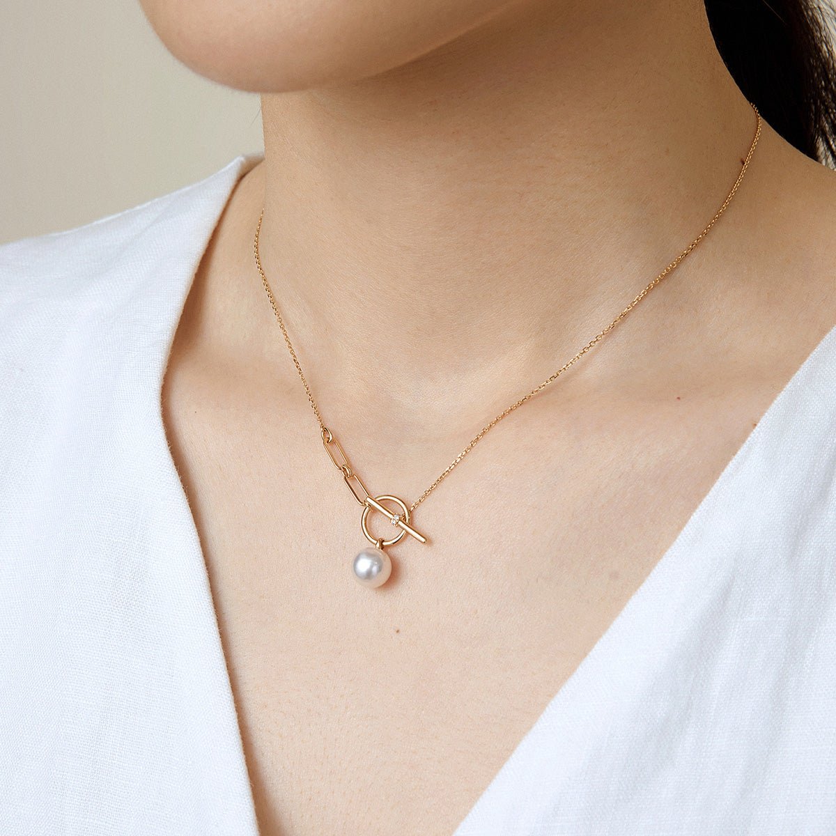 Akoya Pearl 18K Gold Diamond Tension Poise Clasp Necklace - HELAS Jewelry