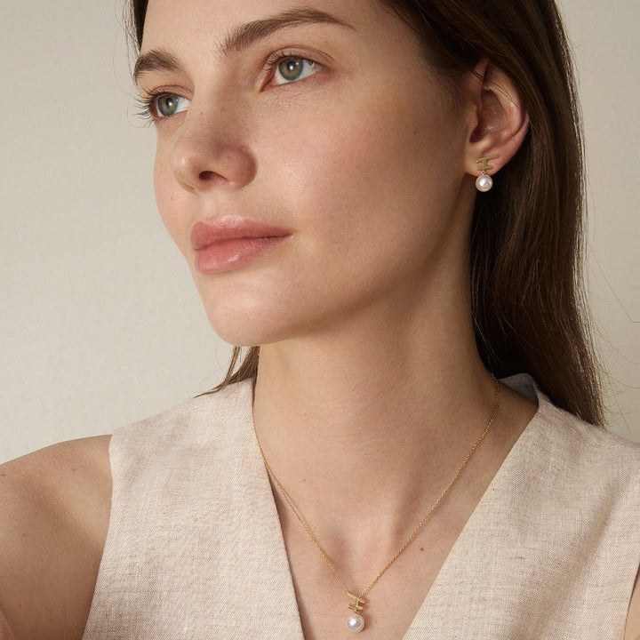 Akoya Pearl 18K Gold Fashion Flying Earrings - HELAS Jewelry