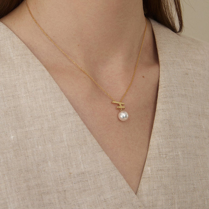 Akoya Pearl 18K Gold Fashion Flying Pendant Necklace - HELAS Jewelry
