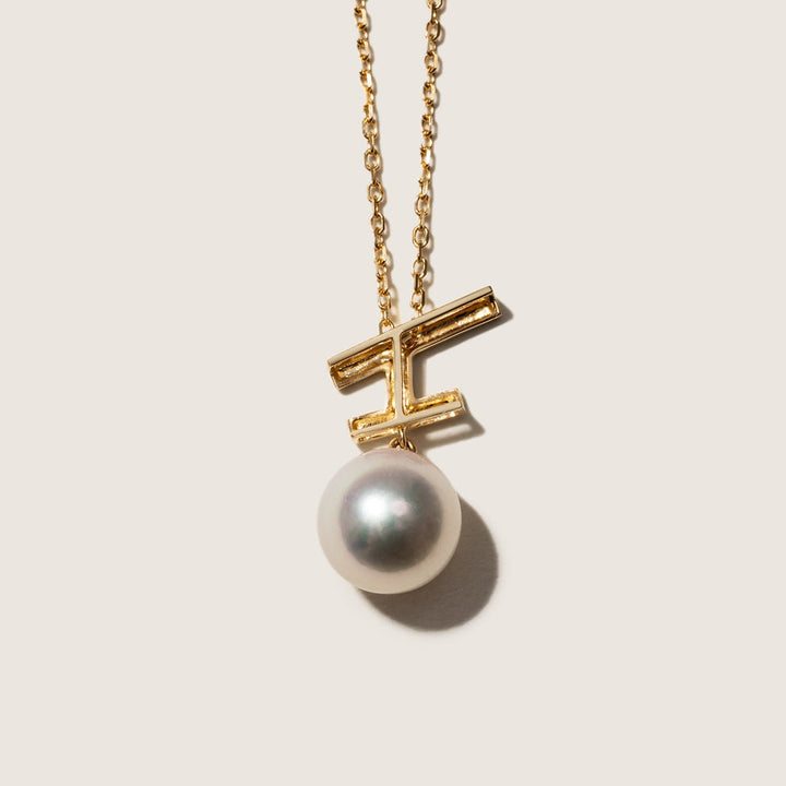 Akoya Pearl 18K Gold Fashion Flying Pendant Necklace - HELAS Jewelry