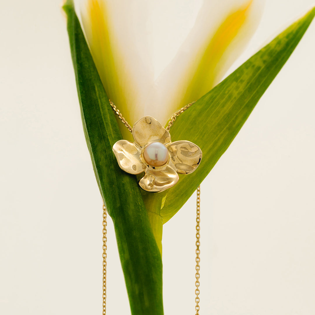 Freshwater Pearl 9K Gold Wild Bloom Pendant Necklace