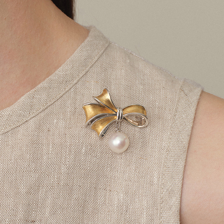 Freshwater Edison Pearl 925 Sterling Silver Lustrous Butterfly Brooch