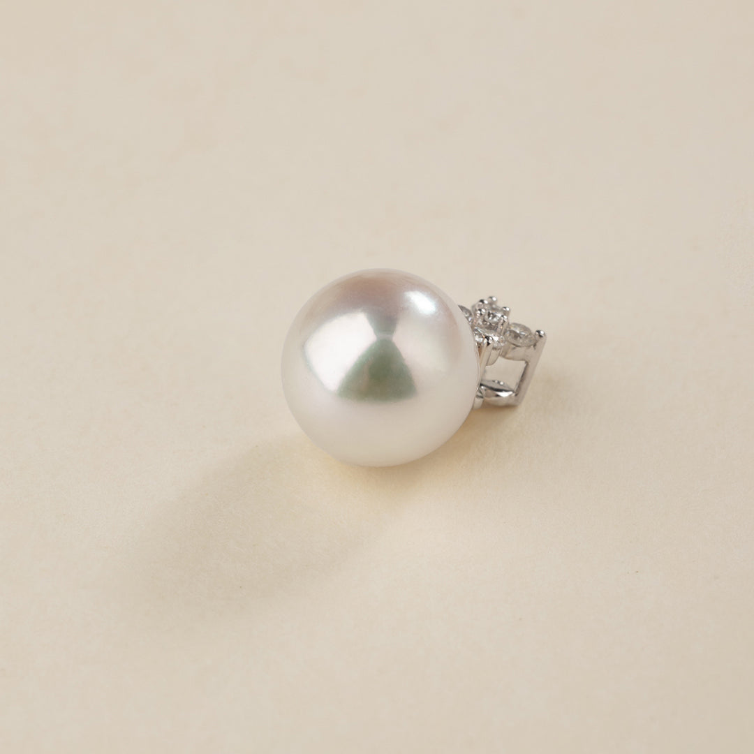 Akoya Pearl 10K White Gold Diamond Clover Pendant Necklace