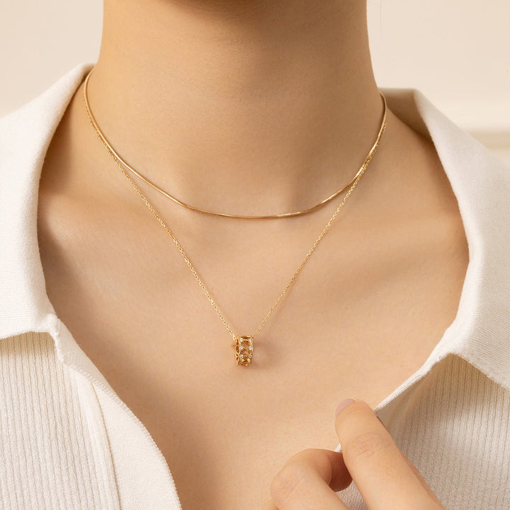 18K Gold Diamond Lucky Continuous Pendant Necklace - HELAS Jewelry