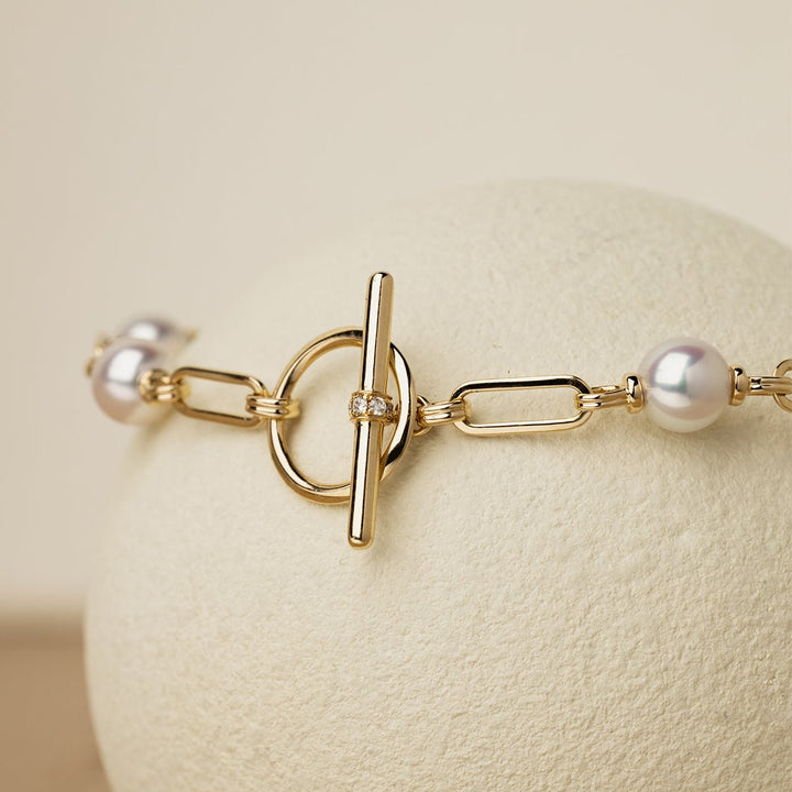 Close-up of gold vermeil OT toggle clasp with bezel-set lab-grown diamond detail on 925 sterling silver bracelet