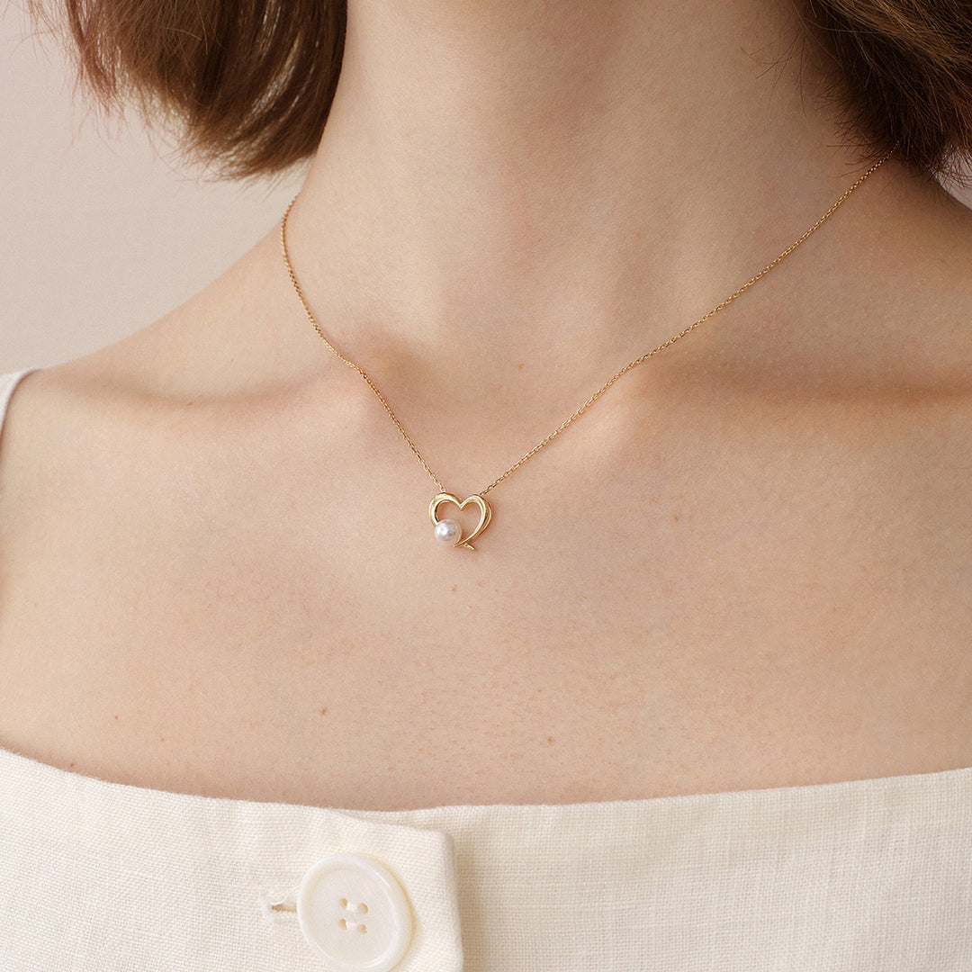 Freshwater Pearl 9K Gold Heart Romance Pendant Necklace