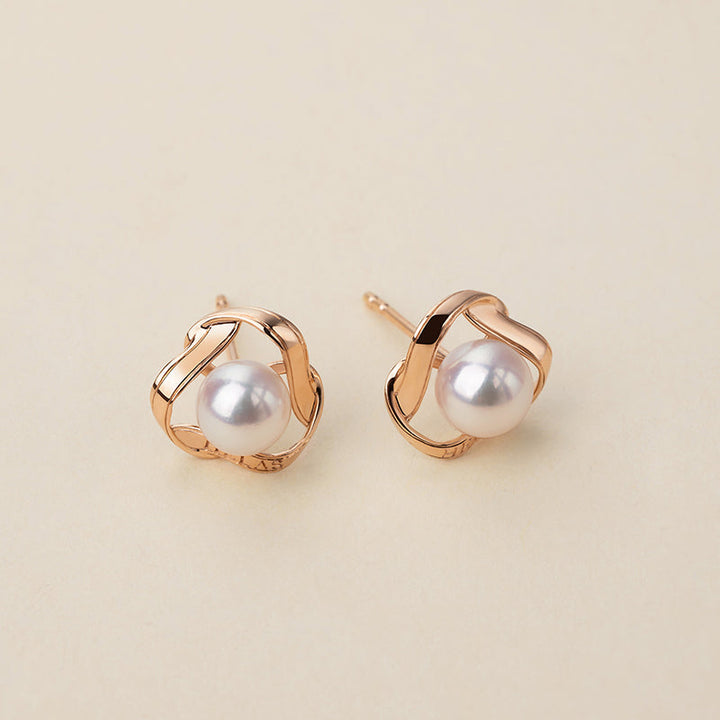 Akoya Pearl 18k Gold Camellia Design Earrings