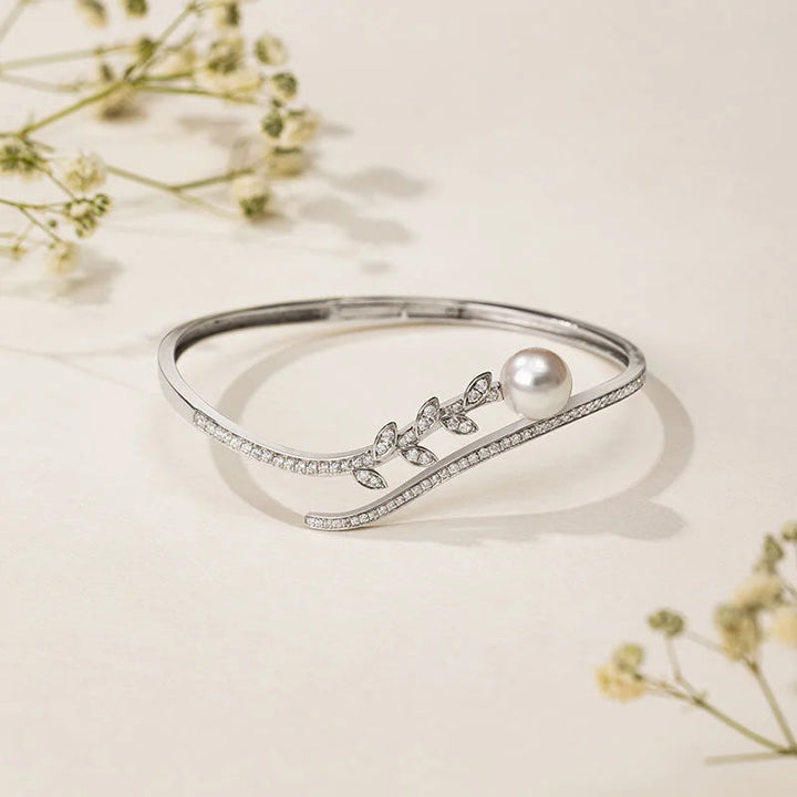 LOVE GROWS COLLECTION Akoya Pearl 18K Sycamore Leaves Bracelet LOVE GROWS COLLECTION Akoya Pearl 18K Sycamore Leaves Bracelet LOVE GROWS COLLECTION