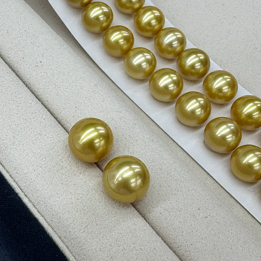 South Sea Golden Pearl 18K Gold Classic Straight Pin Earrings