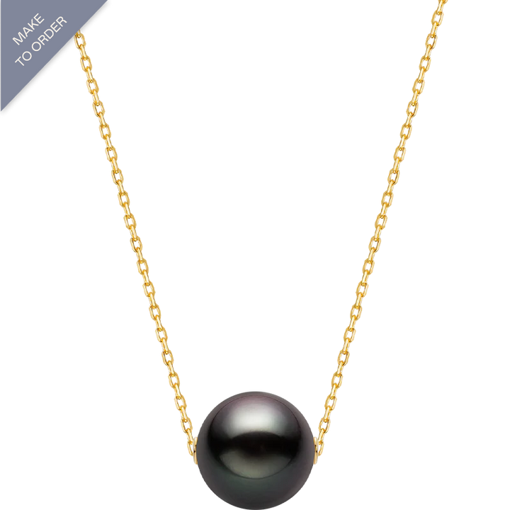 Tahitian pearl round pendant necklace featuring an 18K gold chain from Mystery Collection, showcasing a lustrous black pearl.