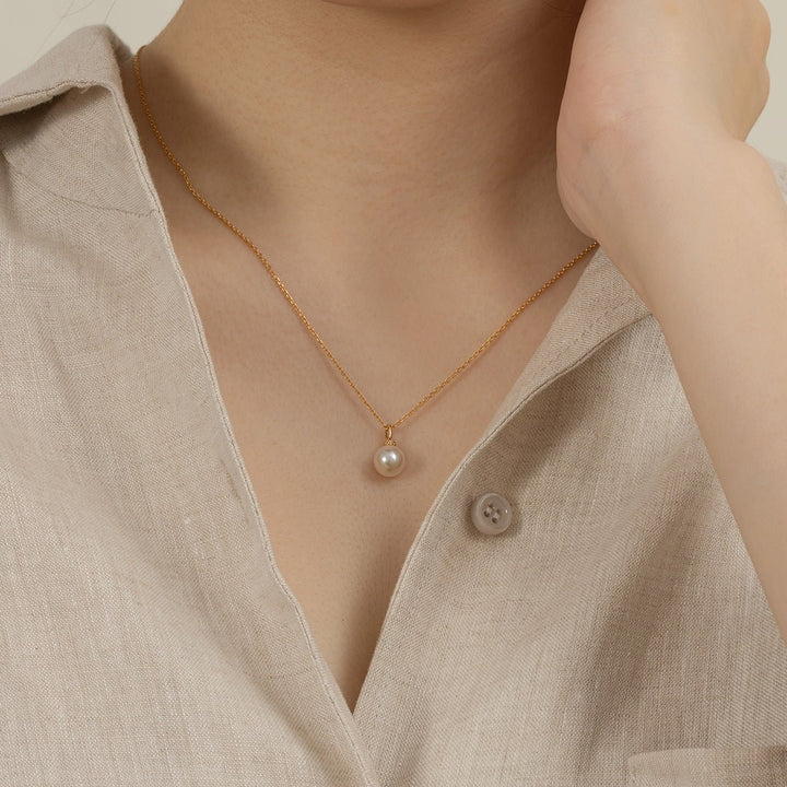 Akoya Pearl 18K Gold Italian Casual Style Pendant Necklace - HELAS Jewelry