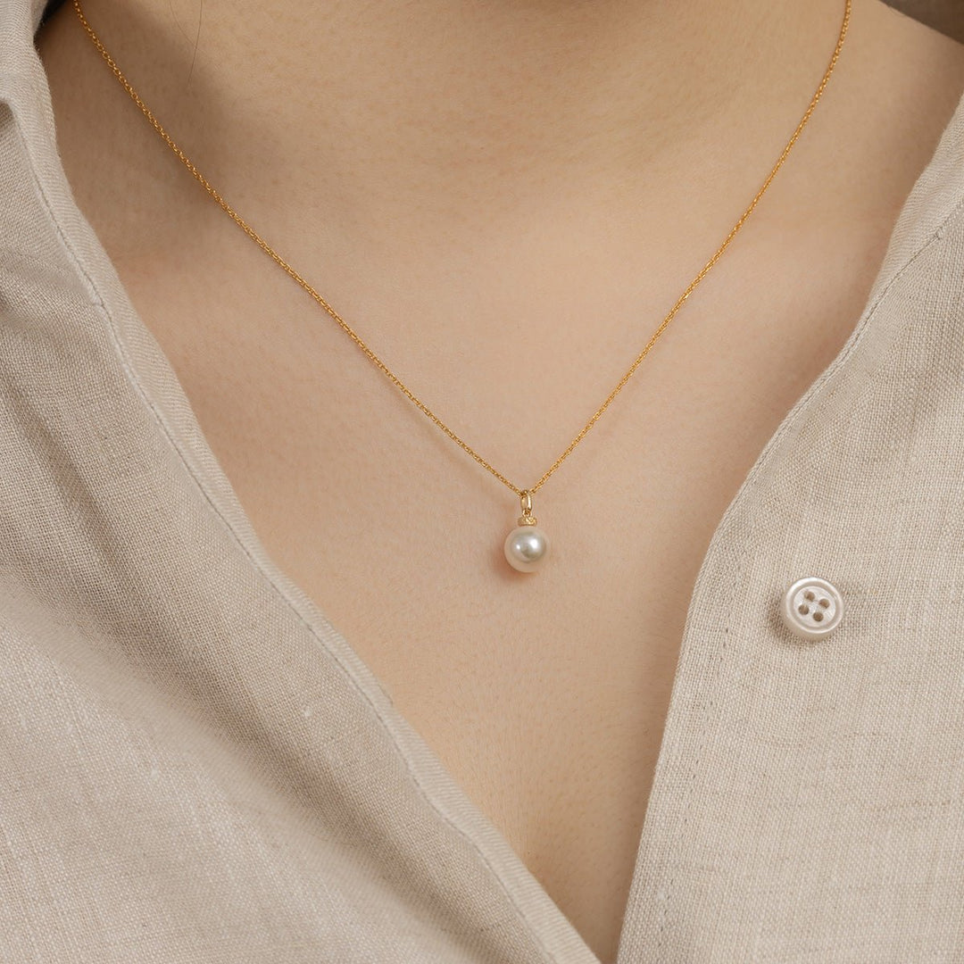 Akoya Pearl 18K Gold Italian Casual Style Pendant Necklace - HELAS Jewelry