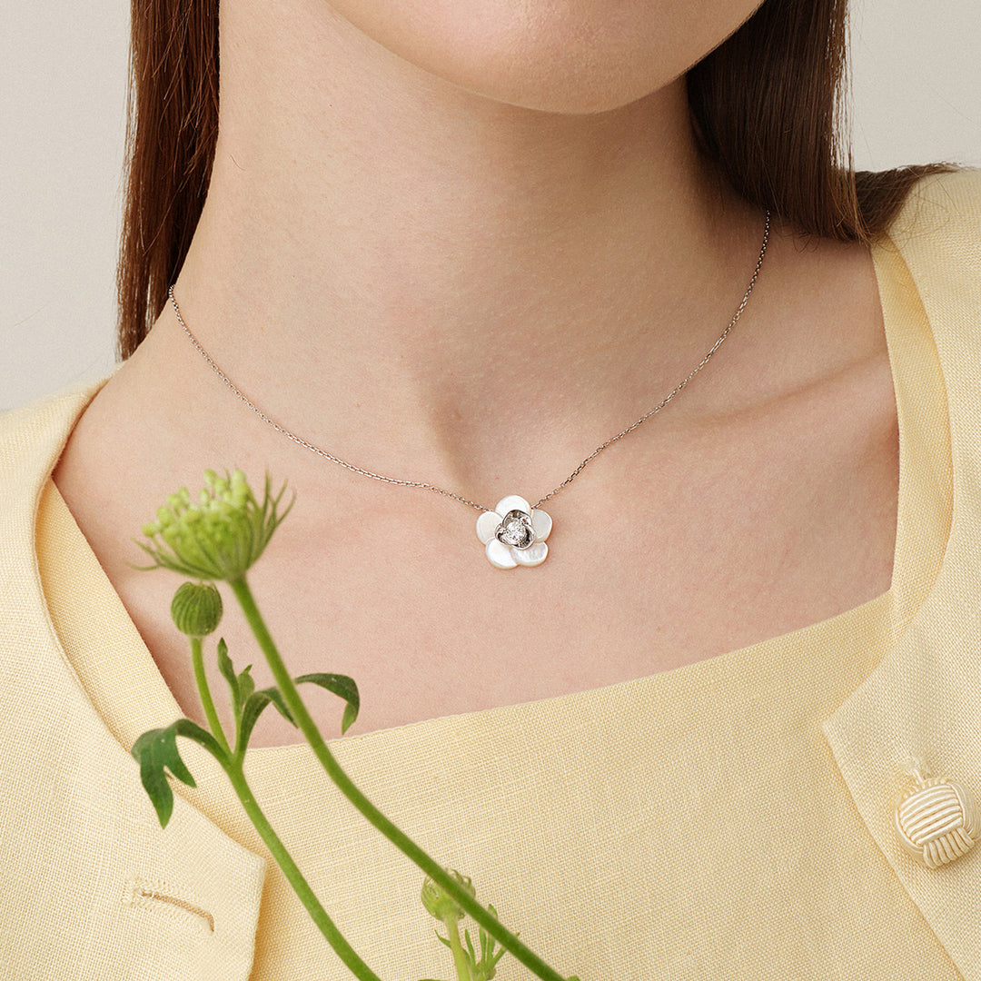 Mother-of-pearl 10K 14K White Gold Lab-Grown Diamond Gardenia Pendant Necklace