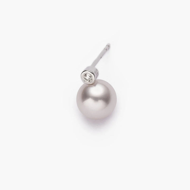 ORIGIN COLLECTION Premier Akoya Pearl 18K Gold with Diamond Stud Earrings ORIGIN COLLECTION Premier Akoya Pearl 18K Gold with Diamond Stud Earrings ORIGIN COLLECTION