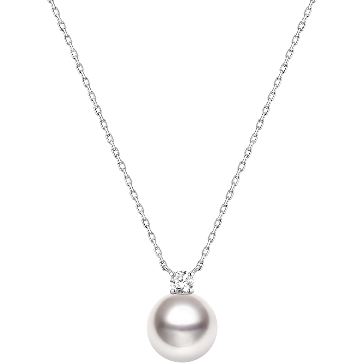 Possibility Collection Premier Akoya Pearl 18K gold diamond necklace with a single lustrous pearl and sparkling diamond accents.