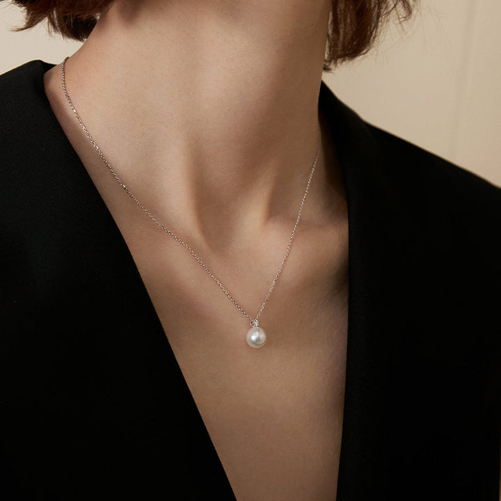 Possibility Collection Premier Akoya Pearl 18K Gold Diamond Necklace featuring a lustrous pearl and sparkling diamonds.