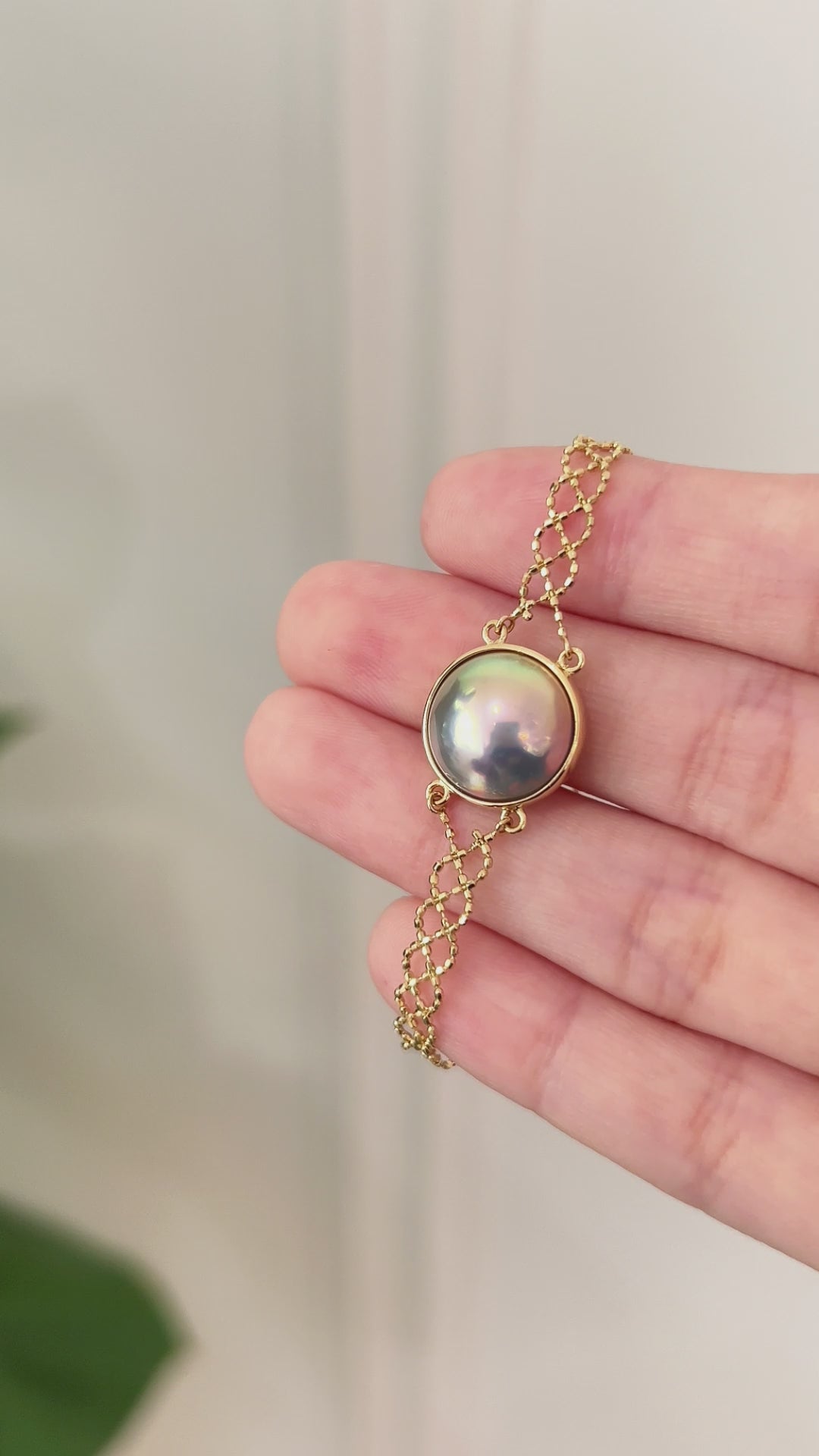 Mabe Pearl 18K Gold Woven Beaded Chain Bracelet