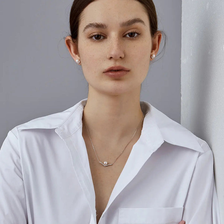 REFLECT COLLECTION Akoya Saltwater Pearl 18K White Gold Diamond V-shape Necklace - HELAS Jewelry