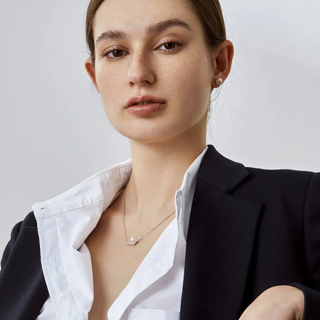 REFLECT COLLECTION Akoya Saltwater Pearl 18K White Gold Diamond V-shape Necklace - HELAS Jewelry