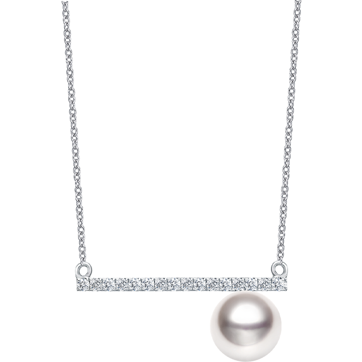 Akoya pearl and moon diamond necklace in 18K white gold from Reflection Collection, featuring a lustrous pearl and sparkling diamond accents.