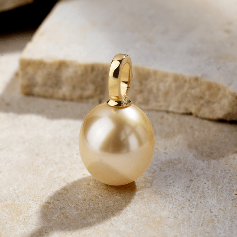Teardrop - shaped Golden South Sea Pearl 18K Gold Simple Elegant Pendant Necklace - HELAS Jewelry