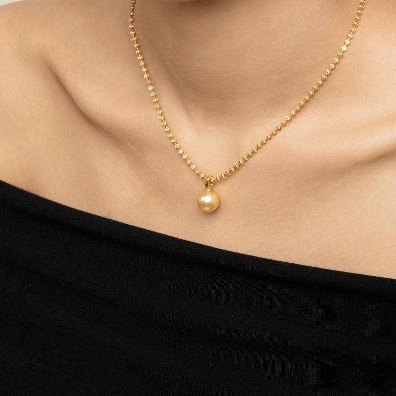Teardrop - shaped Golden South Sea Pearl 18K Gold Simple Elegant Pendant Necklace - HELAS Jewelry