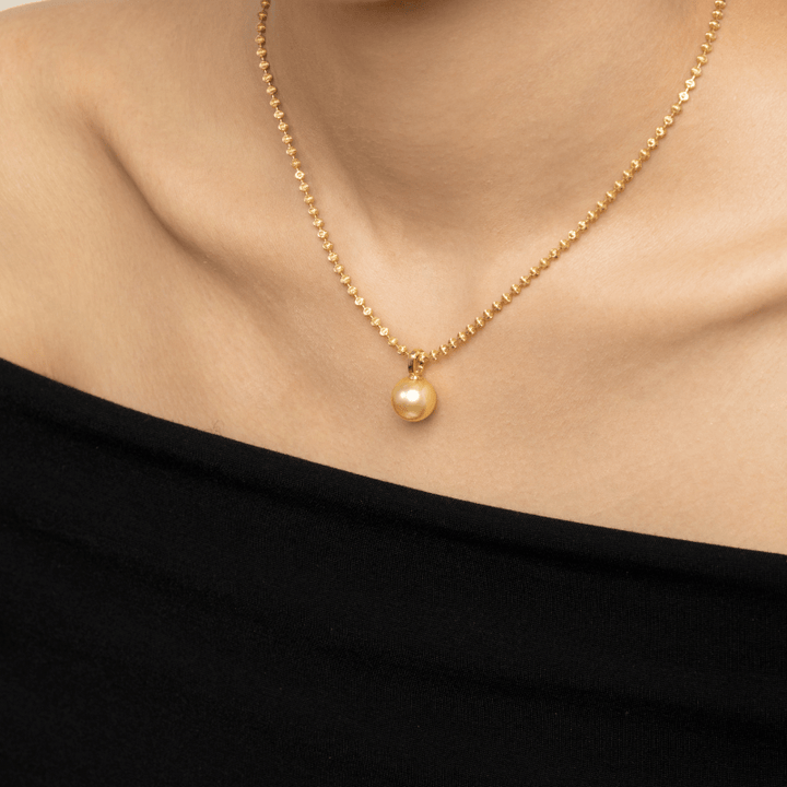 Teardrop - shaped Golden South Sea Pearl 18K Gold Simple Elegant Pendant Necklace - HELAS Jewelry