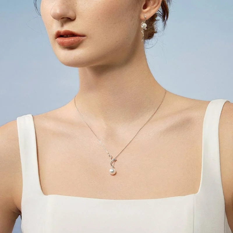 AAAAA freshwater pearl rhodium-plated 925 sterling silver diamond Y-shaped lariat necklace, white background